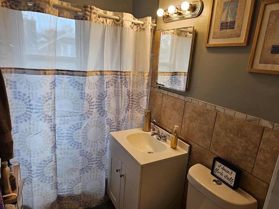 Furnished Finder property 705975_1 photo 4