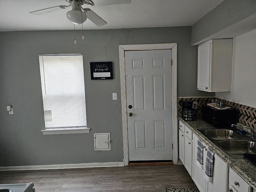 Furnished Finder property 705975_1 photo 7