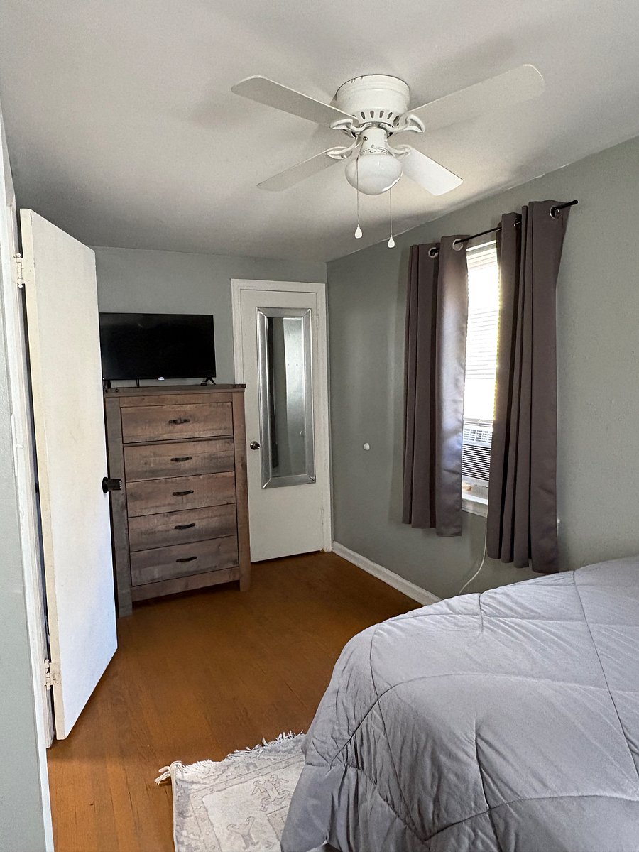 Furnished Finder property 705975_1 photo 16