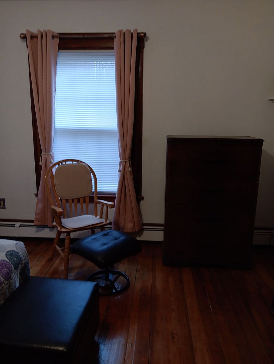 Furnished Finder property 705977_1 photo 3