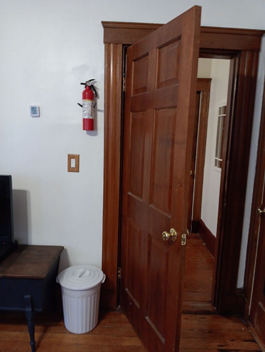 Furnished Finder property 705977_1 photo 5