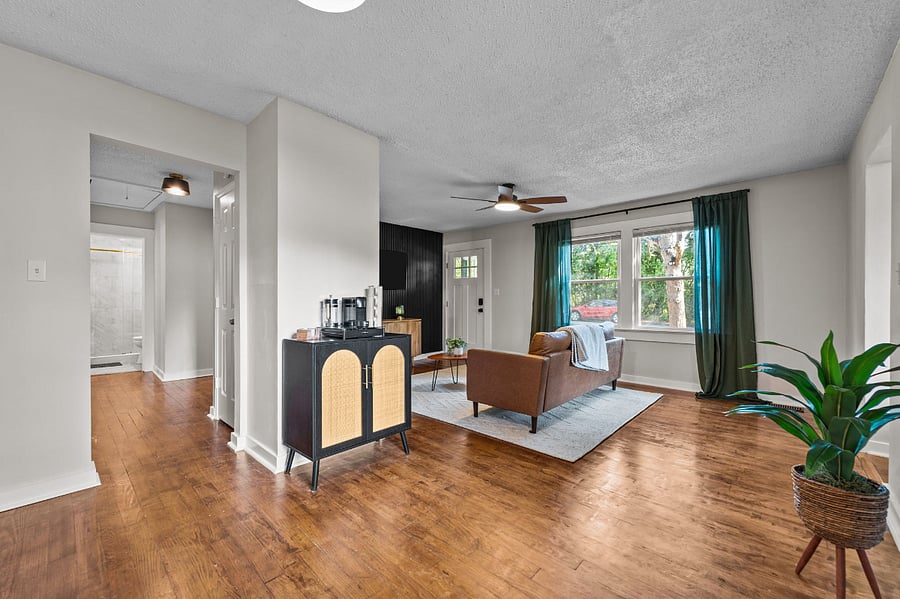 Furnished Finder property 705979_1 photo 6