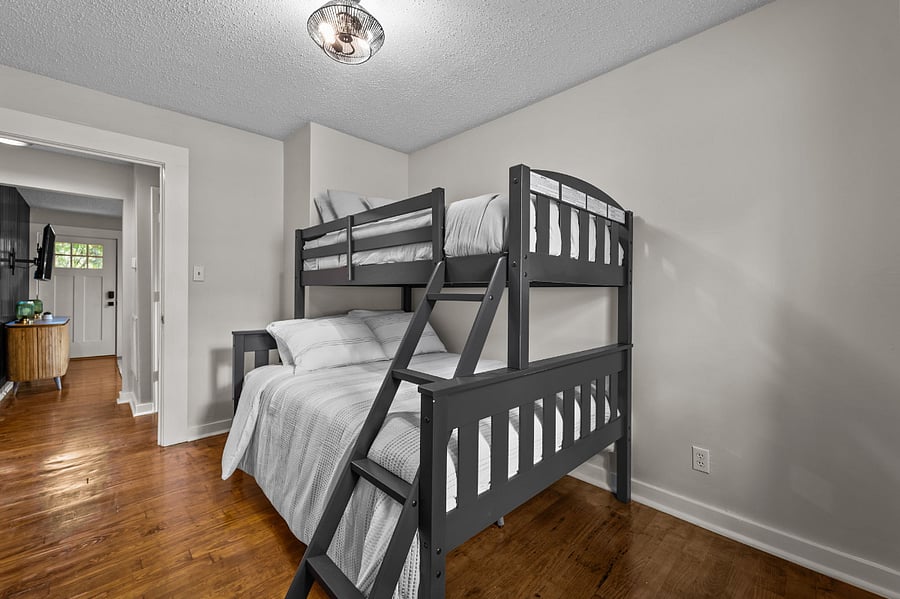 Furnished Finder property 705979_1 photo 16