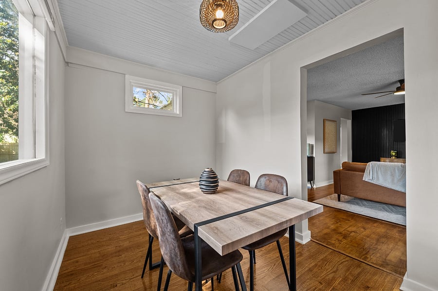 Furnished Finder property 705979_1 photo 24