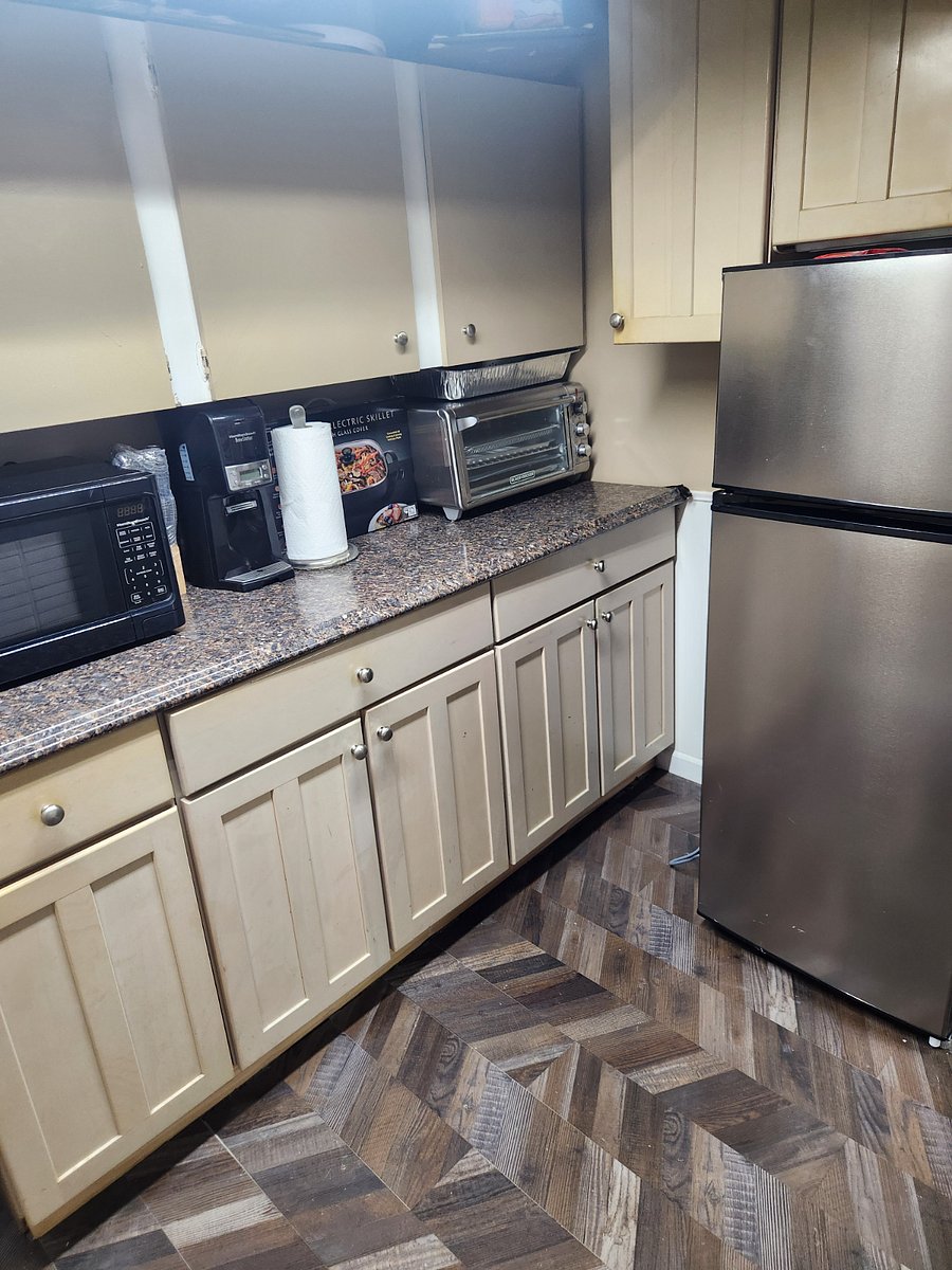 Furnished Finder property 705984_1 photo 26