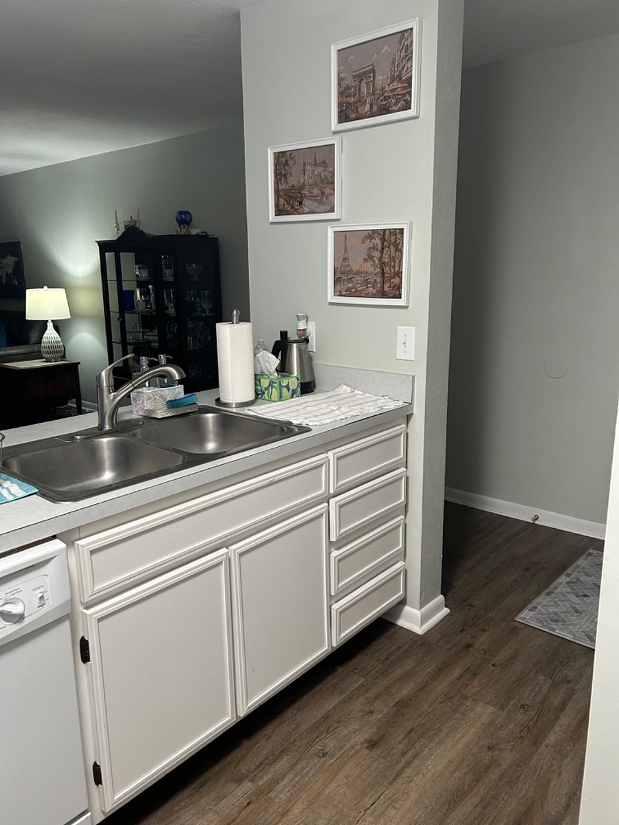 Furnished Finder property 706002_1 photo 6