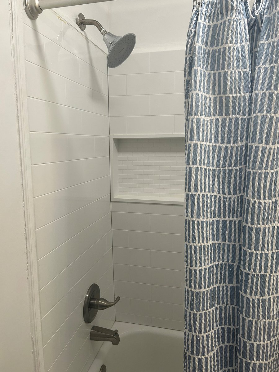 Furnished Finder property 706002_1 photo 4
