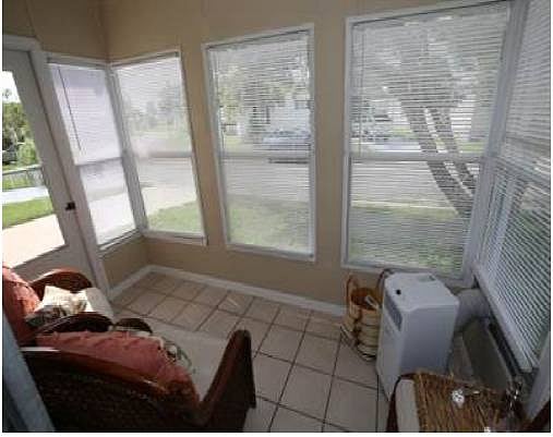 Furnished Finder property 706036_1 photo 9