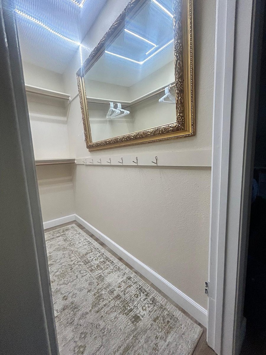 Furnished Finder property 706055_2 photo 11