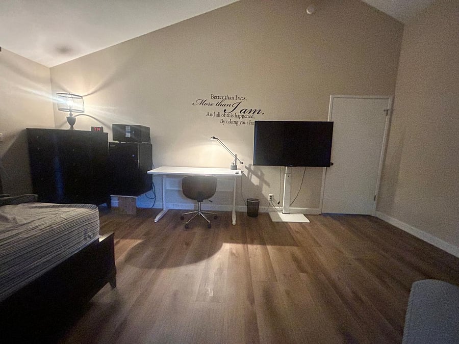Furnished Finder property 706055_2 photo 13