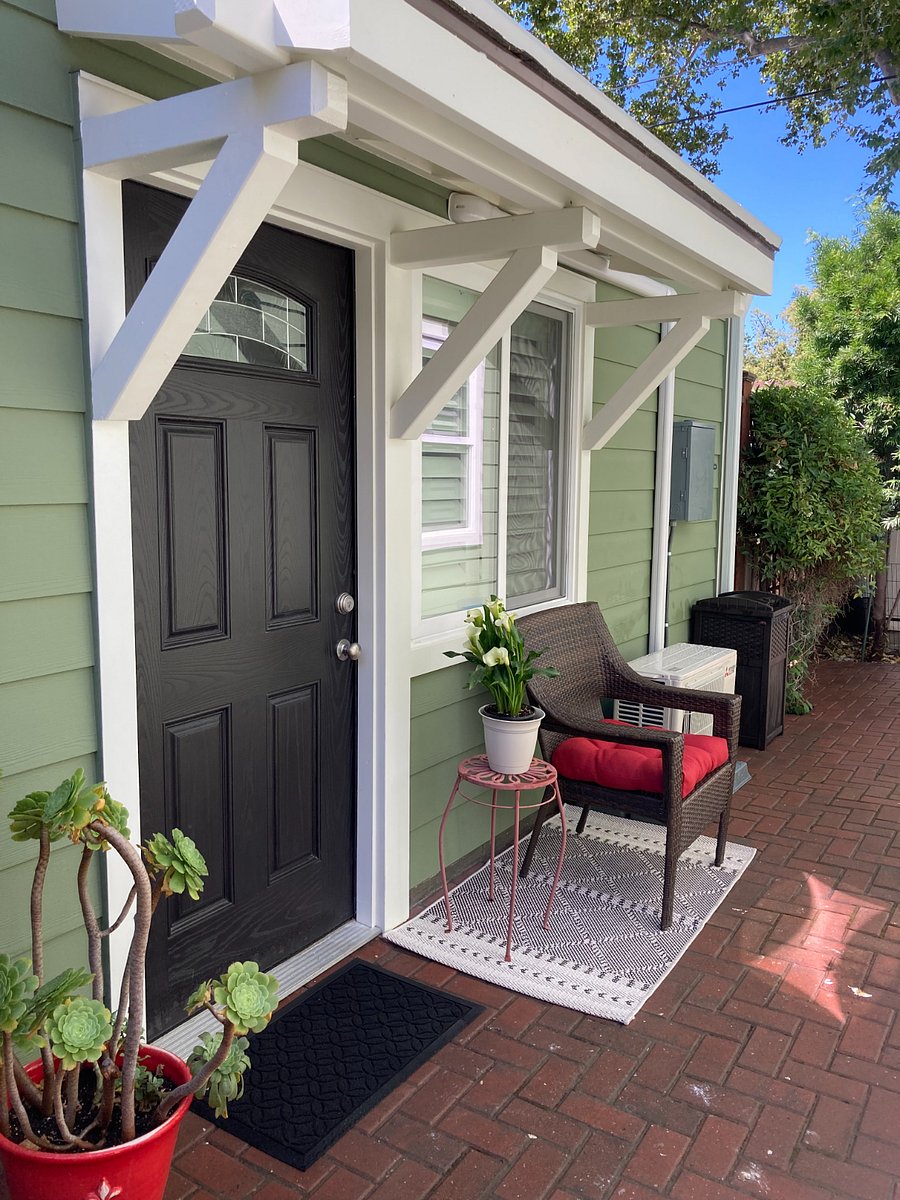 Furnished Finder property 706074_1 photo 10