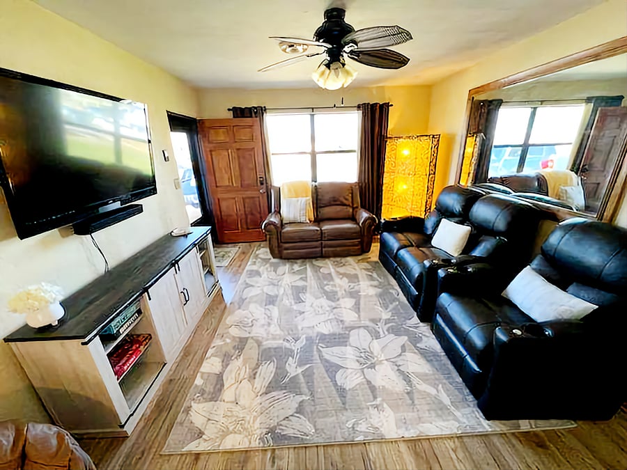 Furnished Finder property 706228_1 photo 3