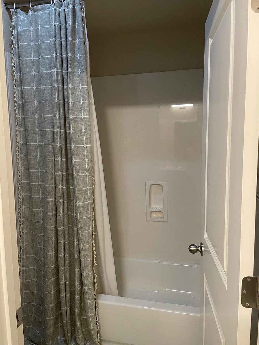 Furnished Finder property 706266_1 photo 9