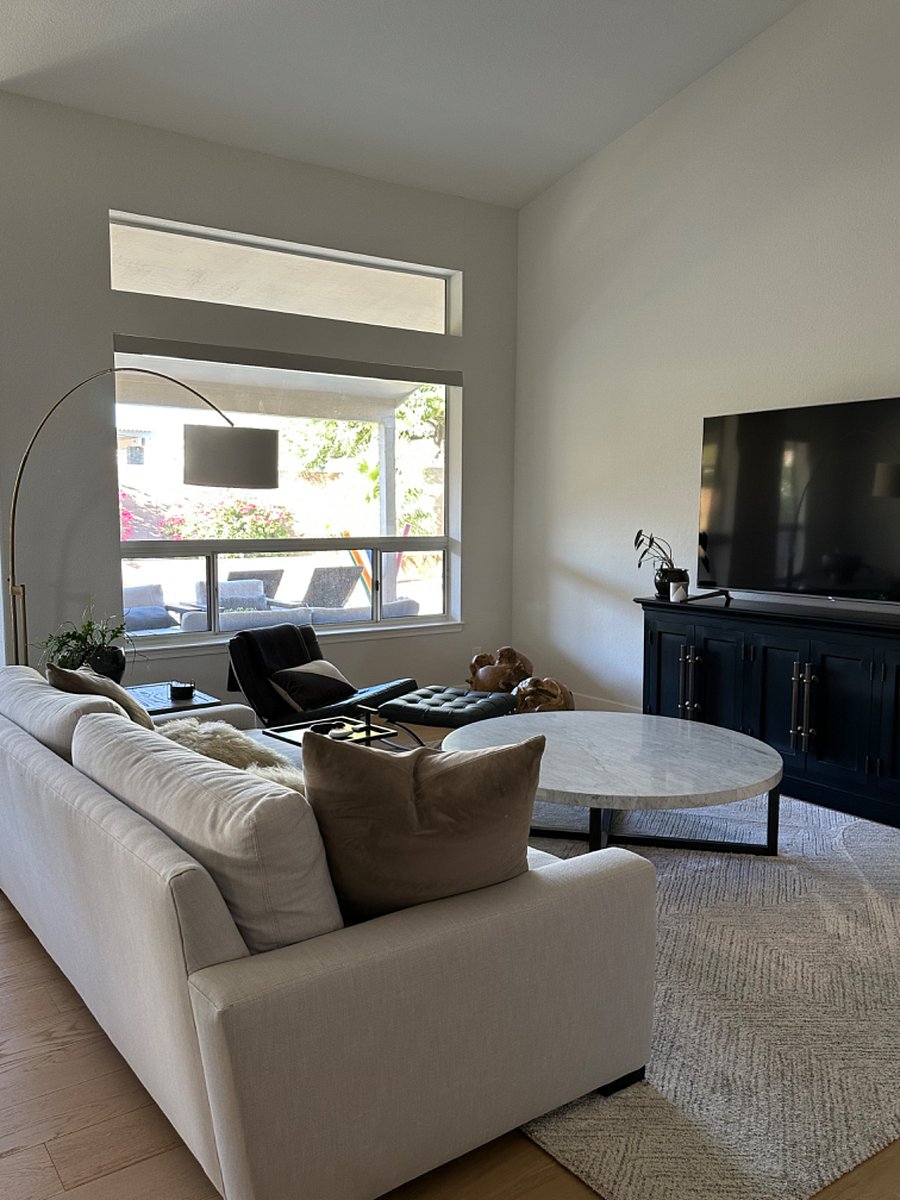 Great room w 80 Smart TV
