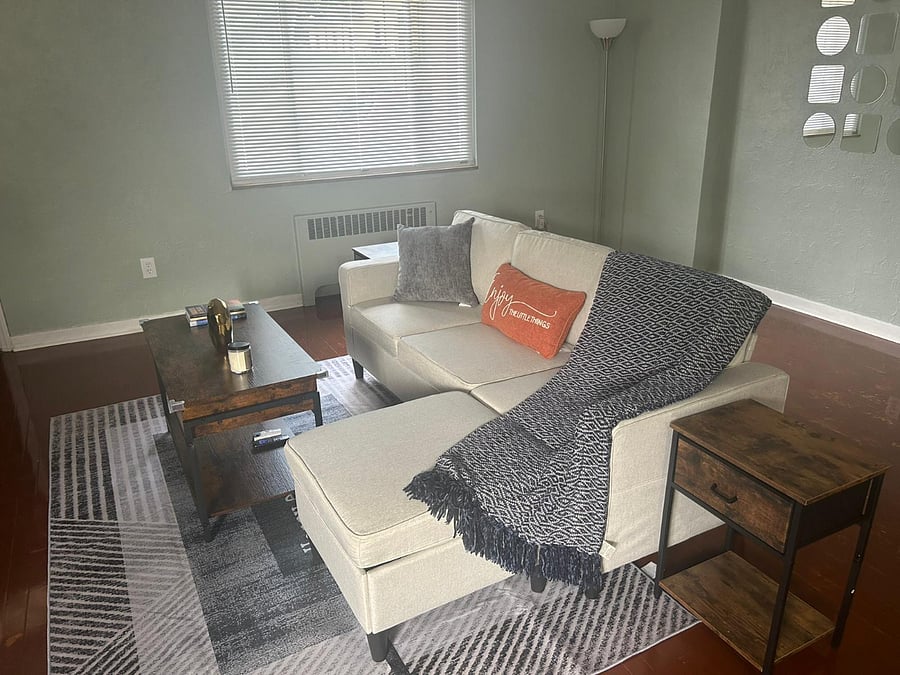 Furnished Finder property 706385_1 photo 3