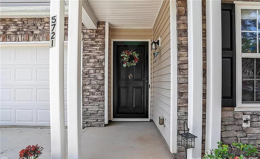Furnished Finder property 706402_1 photo 6