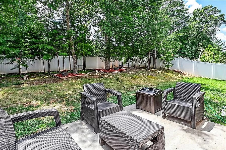 Furnished Finder property 706402_1 photo 9