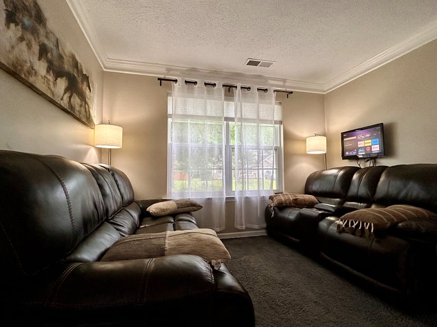 Furnished Finder property 706402_1 photo 11