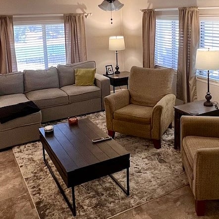 Furnished Finder property 706413_1 photo 4
