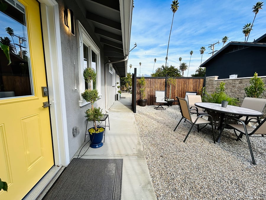 Private Landscaped Garden Patio