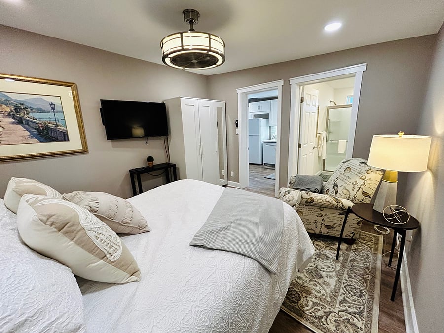 Furnished Finder property 706415_2 photo 7