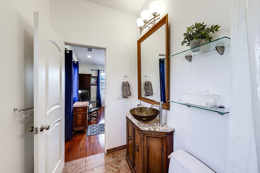 Furnished Finder property 706427_1 photo 11