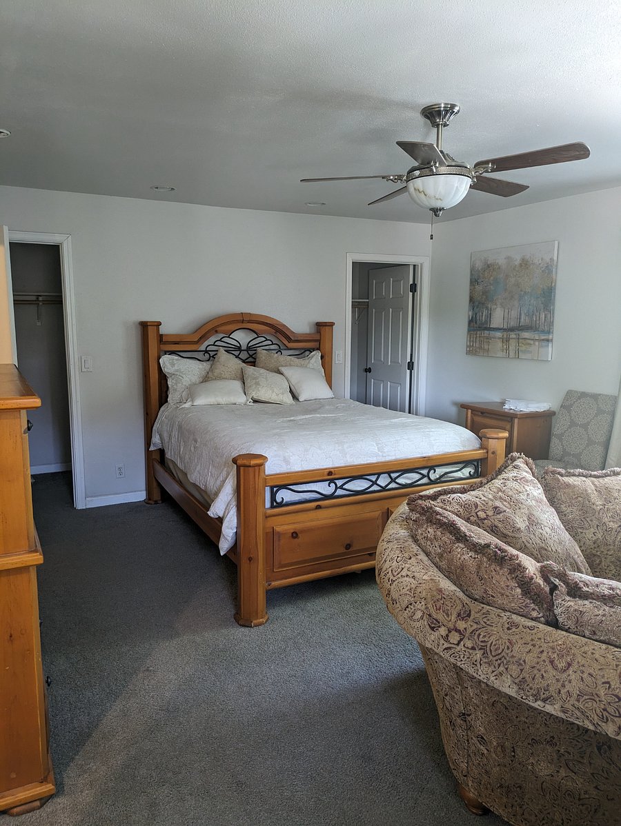 Furnished Finder property 706428_1 photo 4