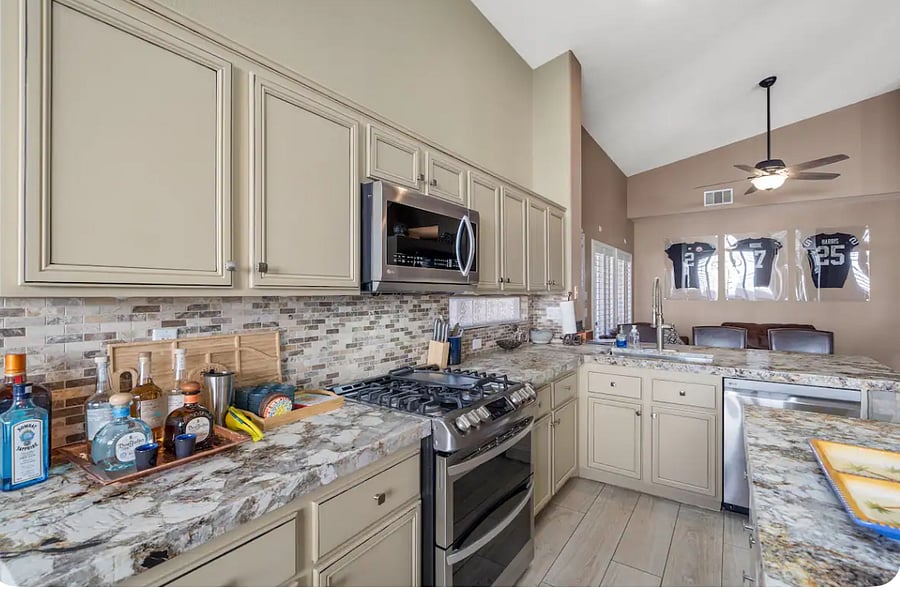 Furnished Finder property 706443_1 photo 4