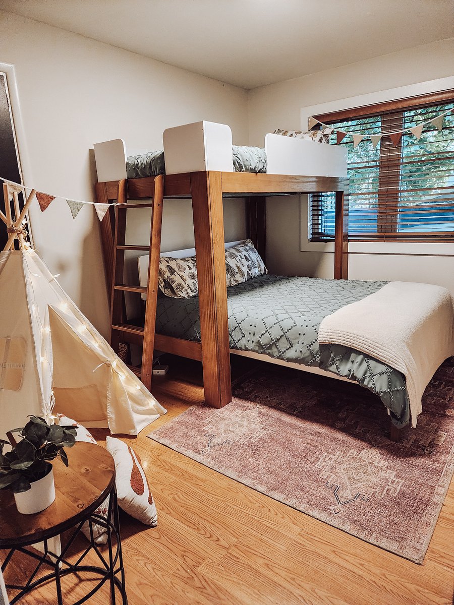 Furnished Finder property 706455_1 photo 3
