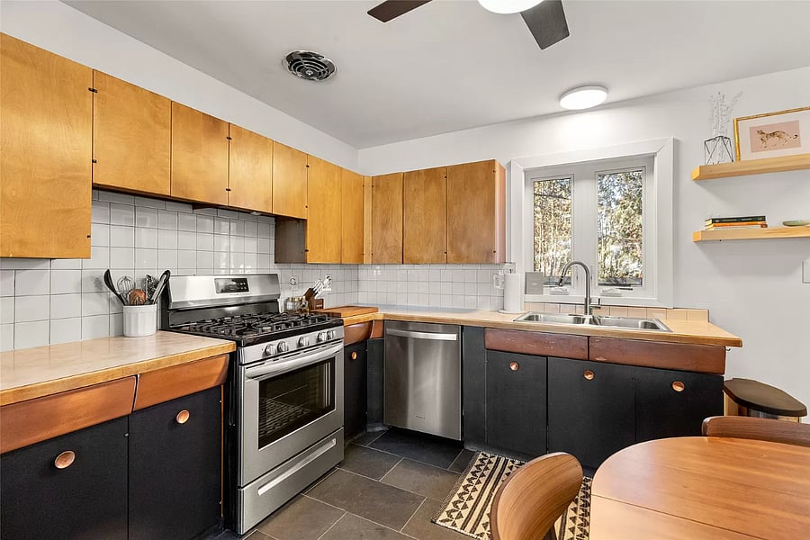 Furnished Finder property 706455_1 photo 8