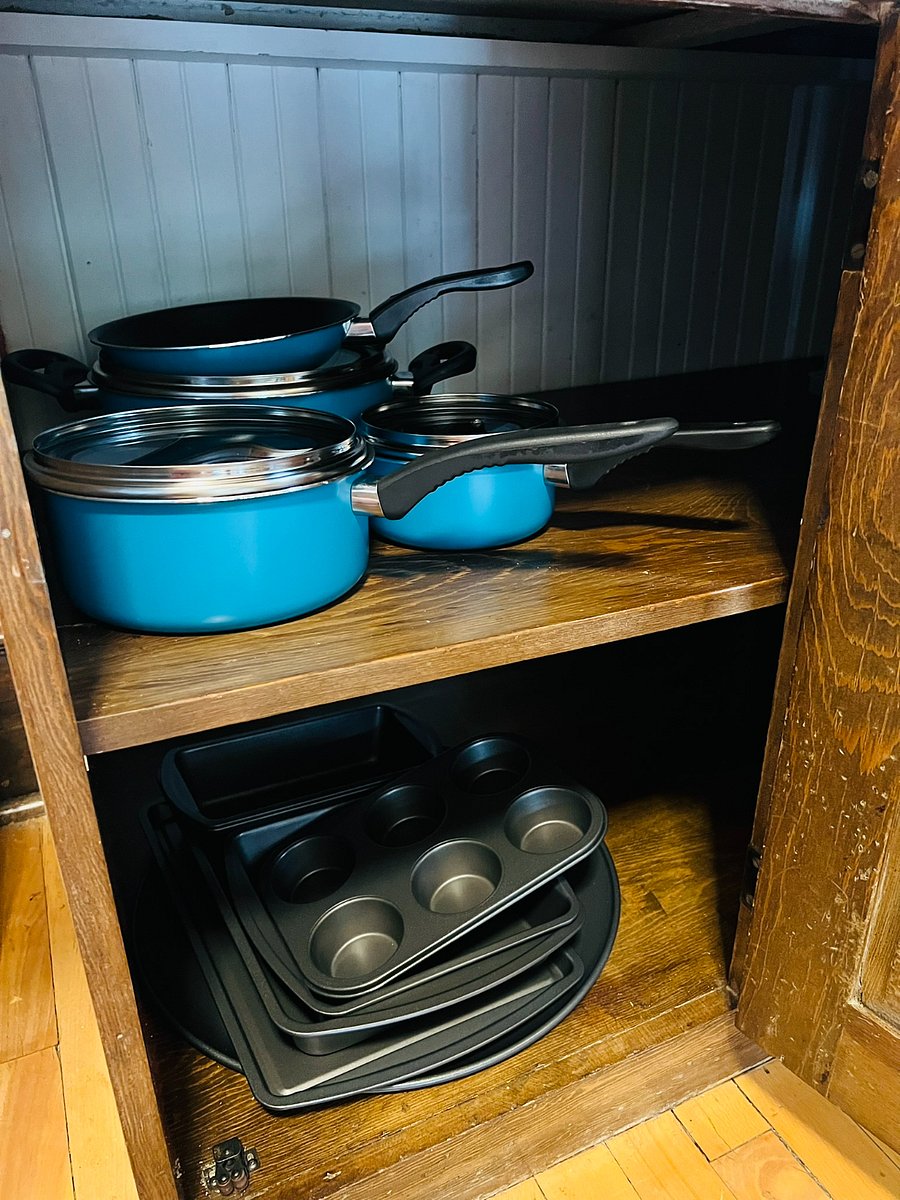 Kitchen supplies