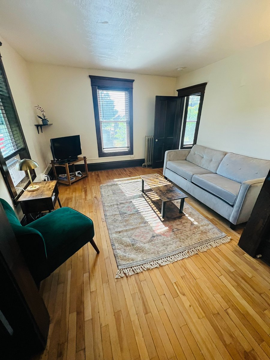 Furnished Finder property 706460_1 photo 3