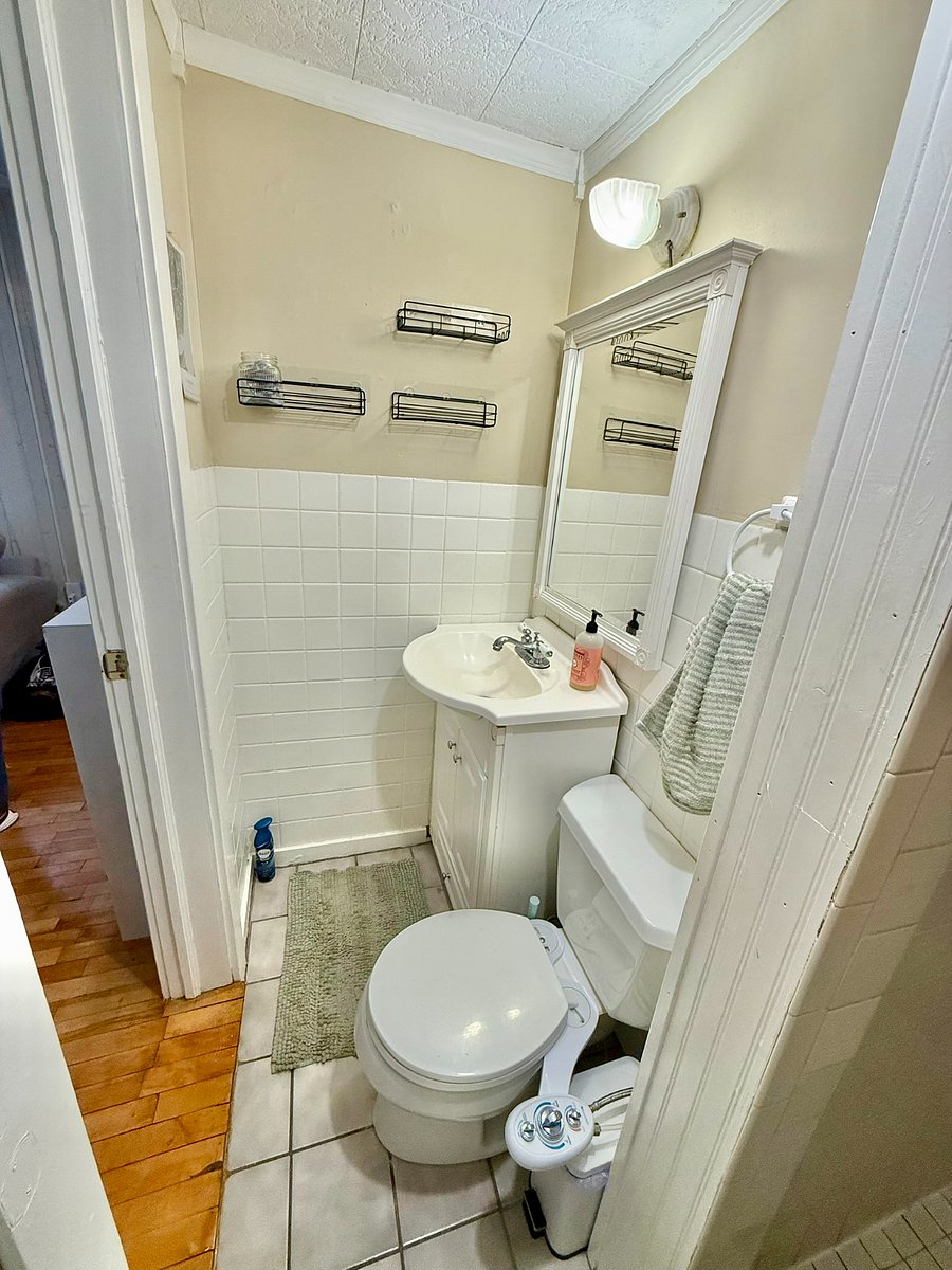 Furnished Finder property 706460_2 photo 8