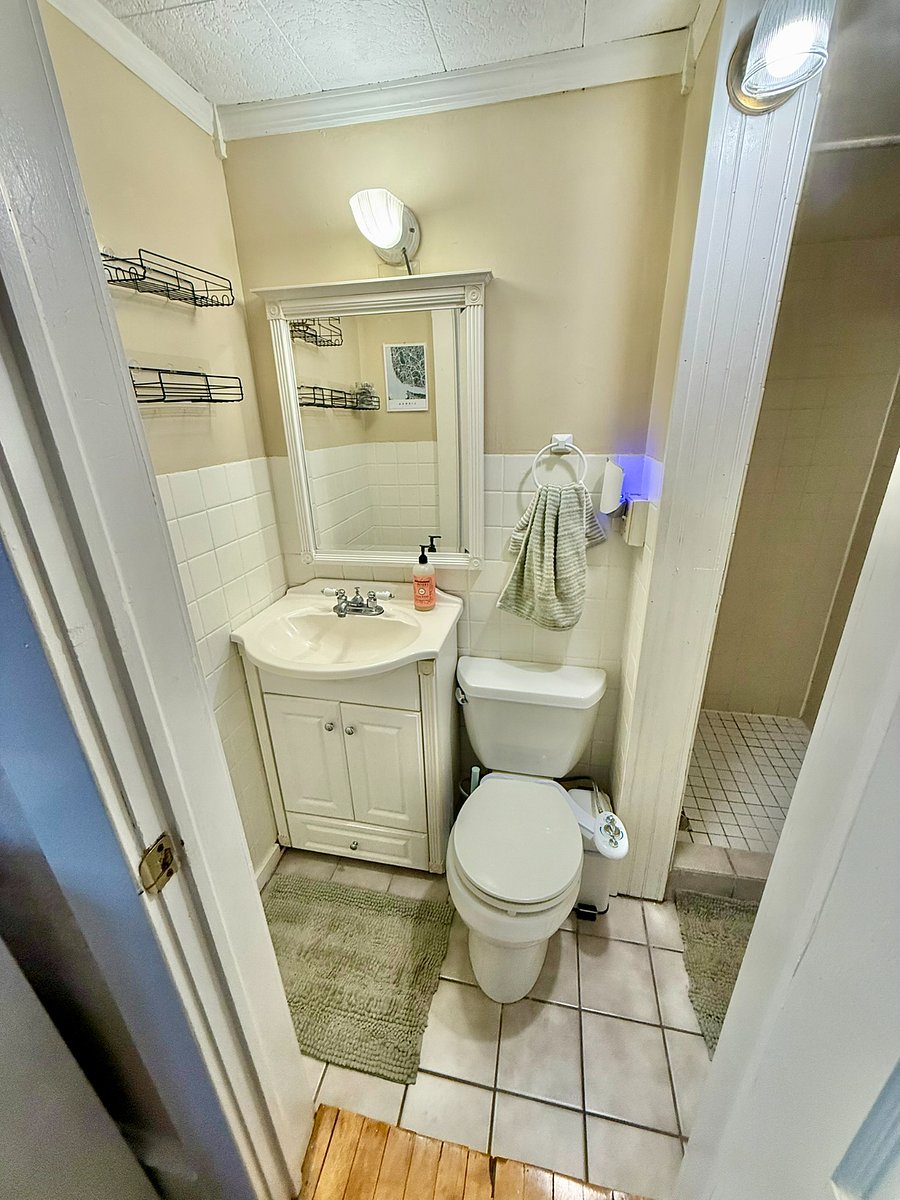 Furnished Finder property 706460_2 photo 7