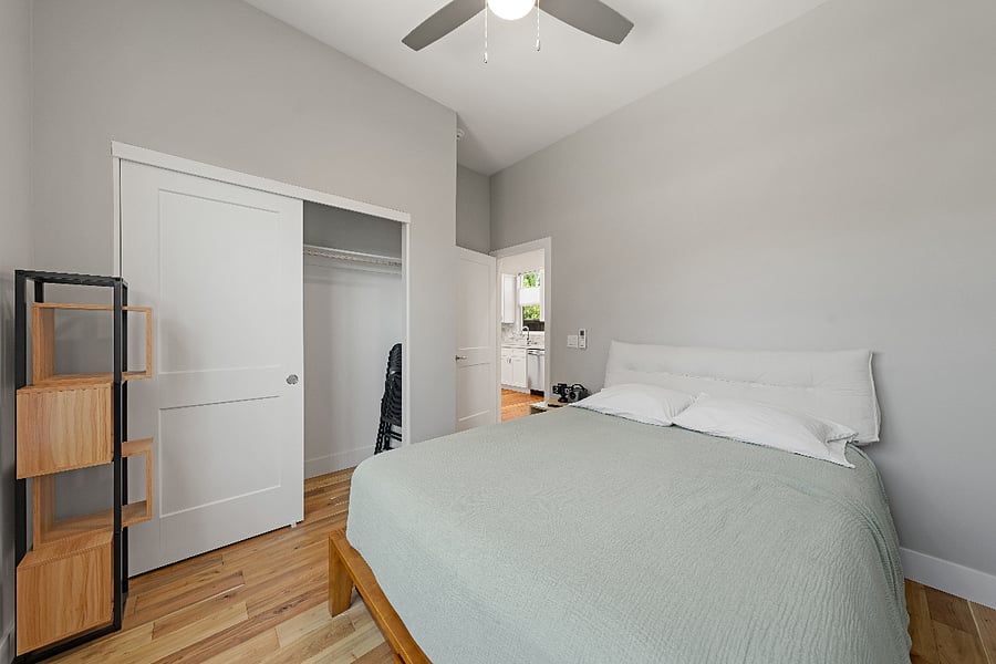 Furnished Finder property 706515_1 photo 17