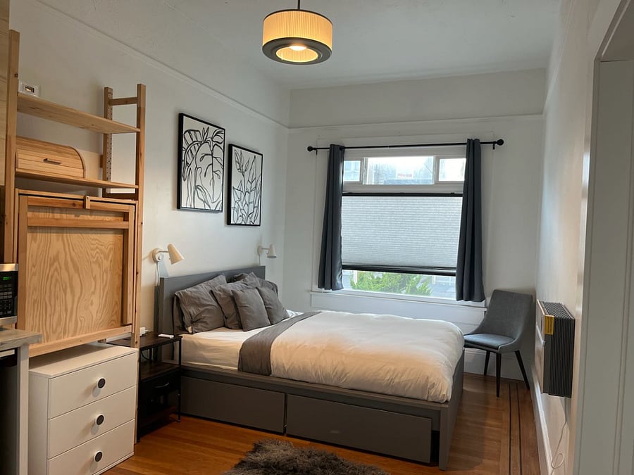 Bedroom #1