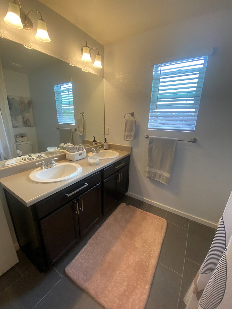 Double Sink
