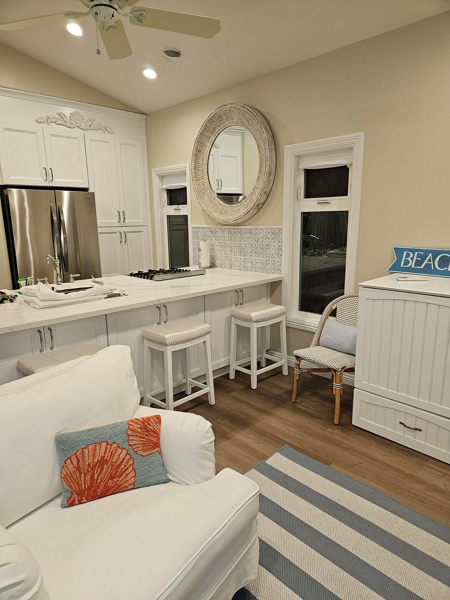Furnished Finder property 706660_1 photo 3