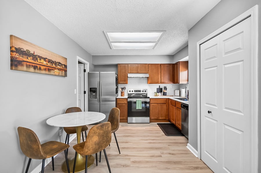 Furnished Finder property 706707_1 photo 9