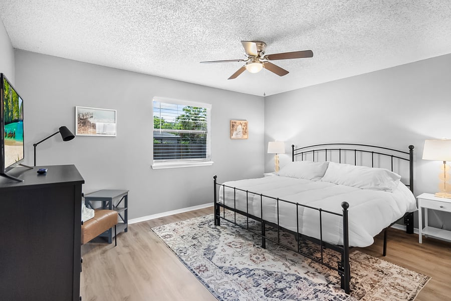 Furnished Finder property 706707_1 photo 11