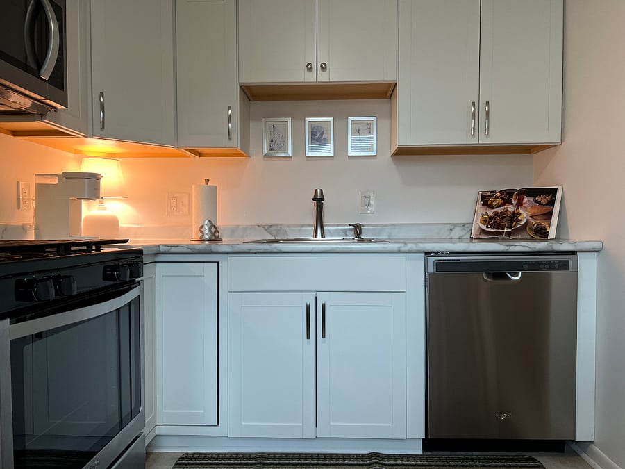 Furnished Finder property 706758_3 photo 6