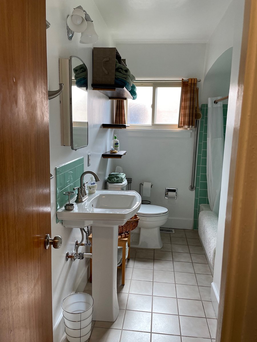 East Bathroom