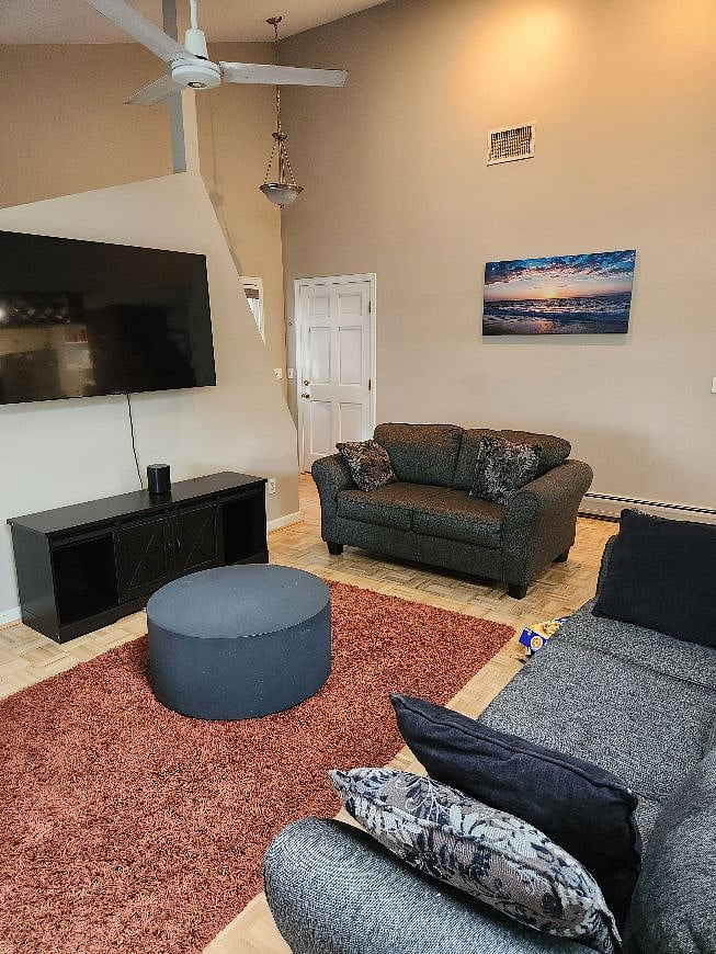 Furnished Finder property 706826_1 photo 3