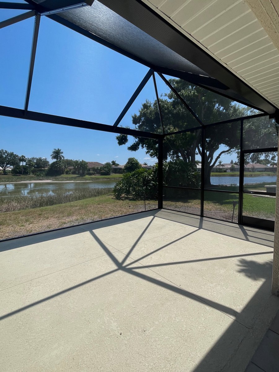 Large screened lanai with lake Views
