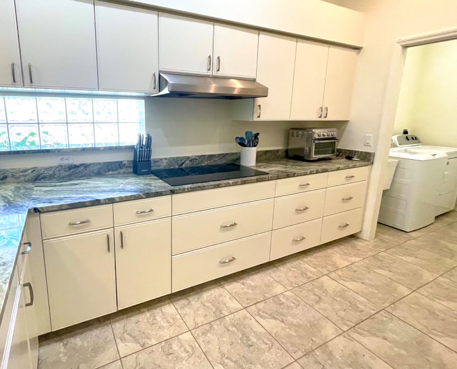 Kitchen with Granite Counters and Stainless Appliances 