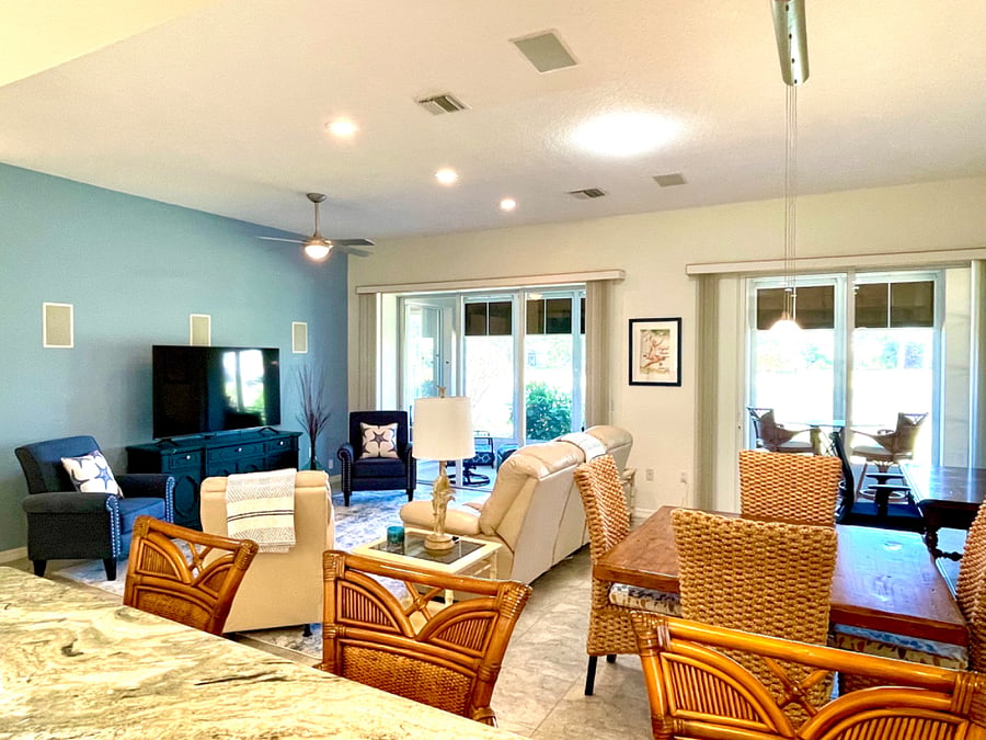Breakfast Bar/View from Kitchen