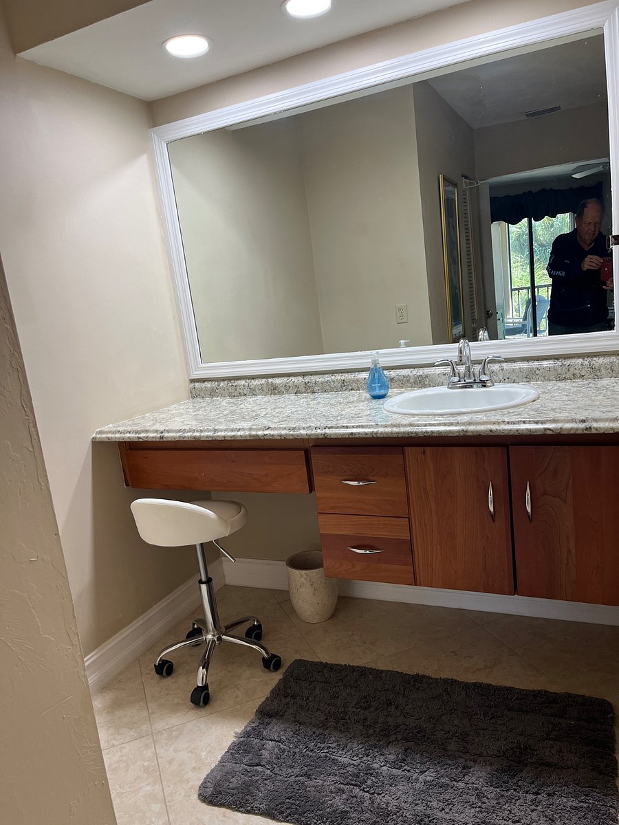 Furnished Finder property 706897_1 photo 25