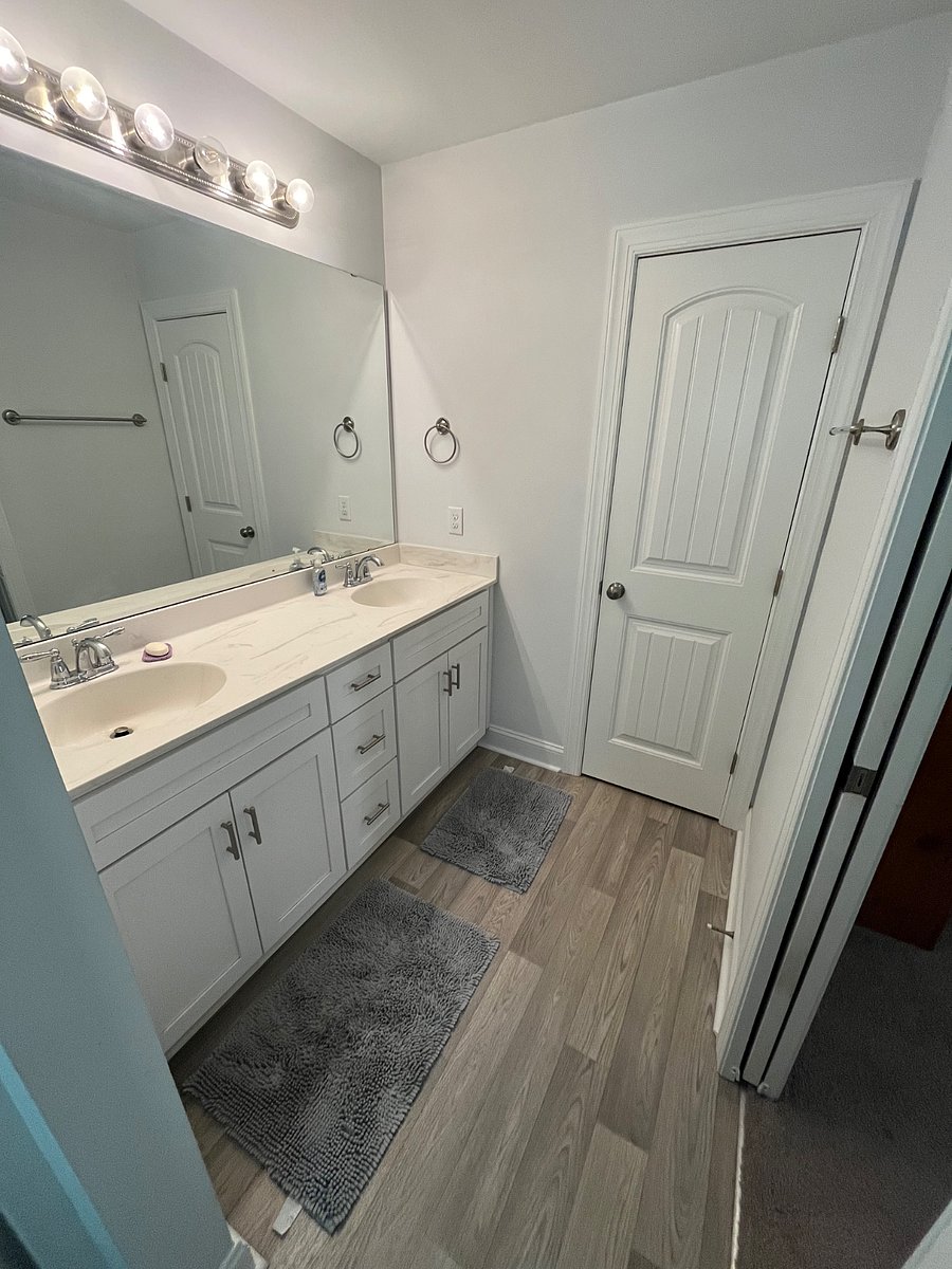 Furnished Finder property 706932_1 photo 23