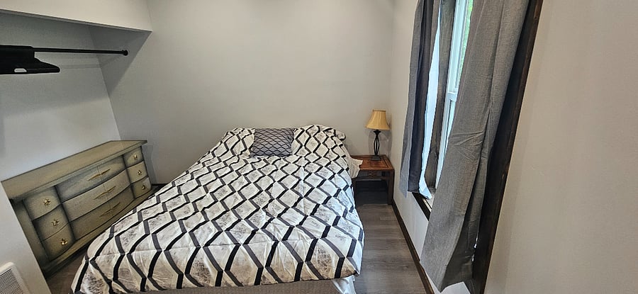 Furnished Finder property 706977_1 photo 3