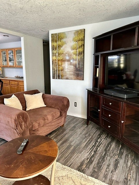 Furnished Finder property 707147_2 photo 6